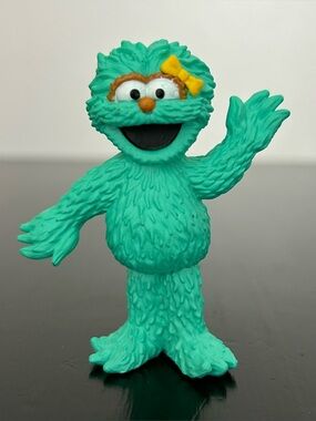 Sesame Street Place Rosita Monster Fill A Bus 3" Toy Sea World Busch PVC Figure